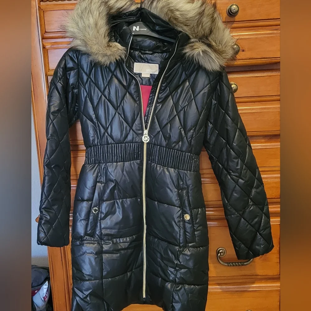Women's Petite black puffer trench jacket - Picture 1 of 7
